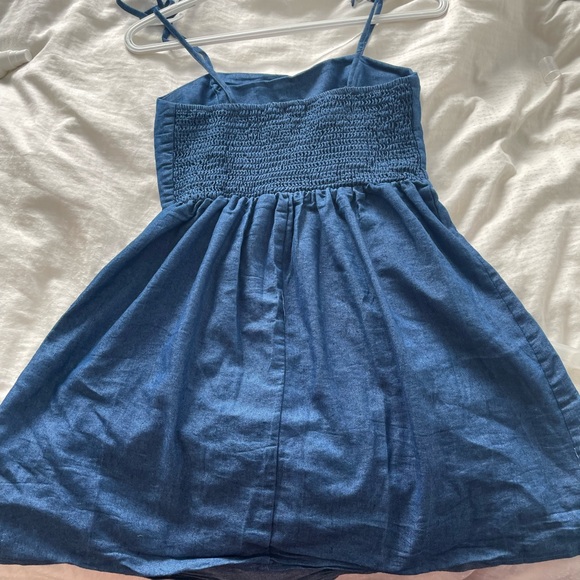 Denim material short dress - Picture 2 of 3
